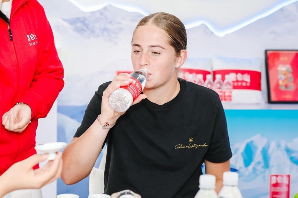 加注重防守 加注重防守