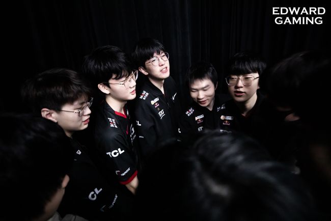 的出色表现 的出色表现