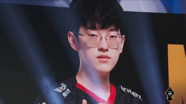 赛中就全力 赛中就全力